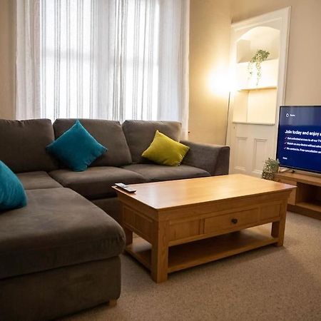 City Centre Apartment Инвернесс Экстерьер фото